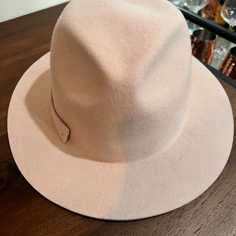 Pink anthro hat - Picture 2 of 3